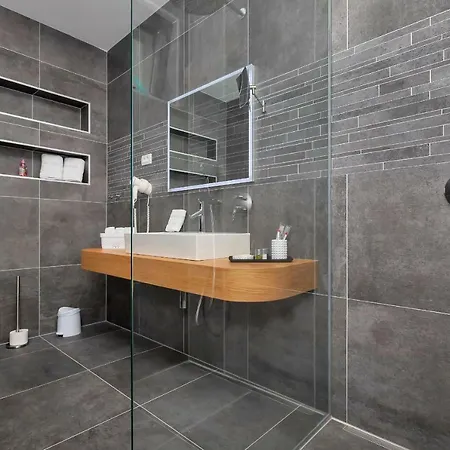 Ledjade Вилла *