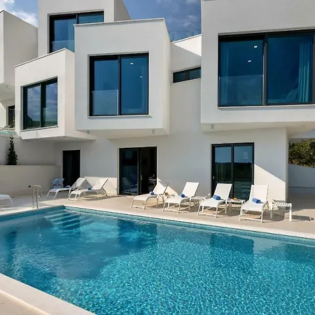 Βίλα Ledjade Μακάρσκα