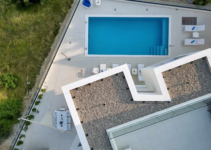 Villa Ledjade Makarska